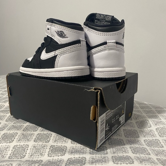 Jordan 1 Retro High OG (Toddler) - Picture 3 of 7